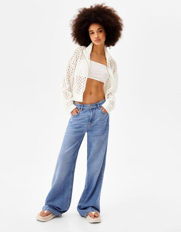 Bershka nos trae esta cazadora de algodón