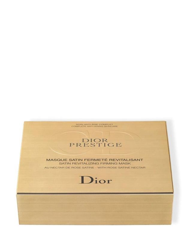 Una mascarilla que regenera y reafirma los tejidos con una intensidad equivalente a un frasco de sérum. De manera inmediata, los contornos se ven remodelados, las facciones definidas y la piel levantada, así como mejora la elasticidad y luminosidad.