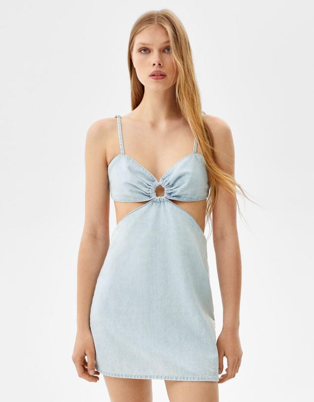 De Bershka (29,99 euros).