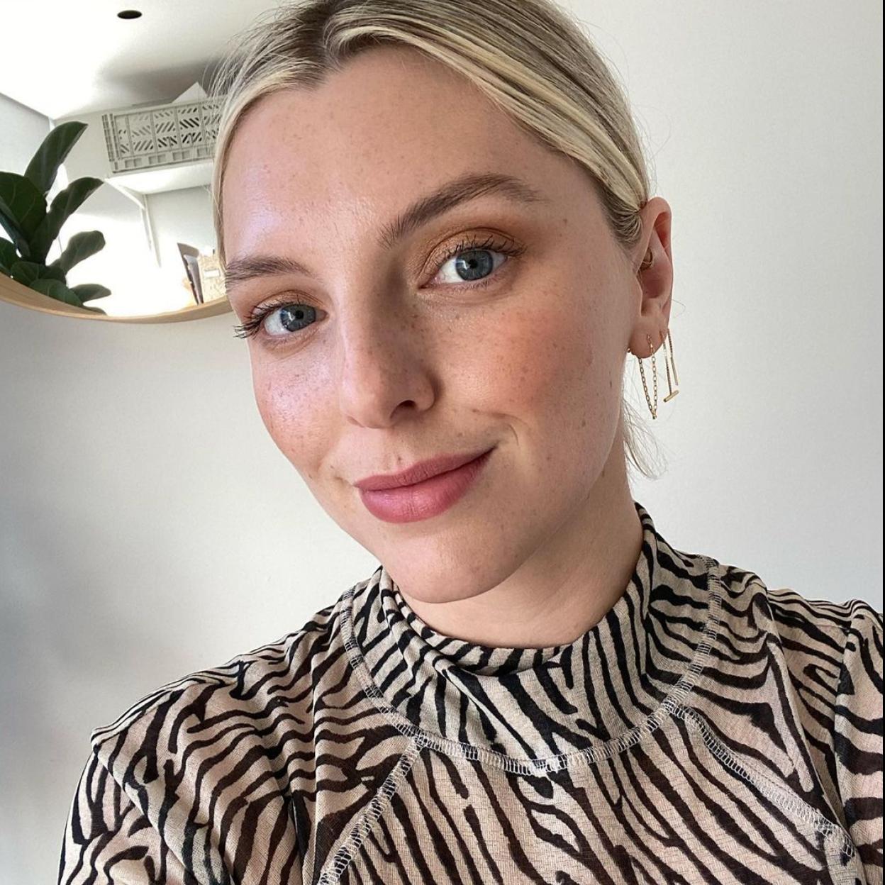 El aceite para las pestañas que obsesiona a todo Instagram (y que no para de agotarse)