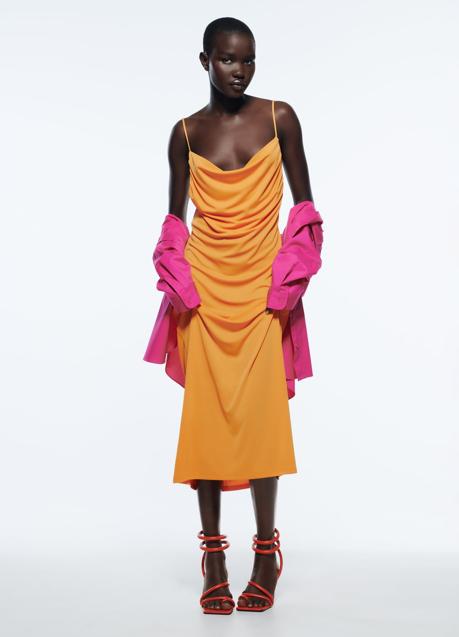 Imagen - vestido mini lencero de Zara, 19,95 € 