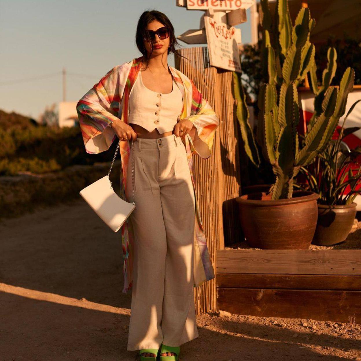 Pincha en la imagen para ver Chaquetas finas que encontrarás en el low cost y que llevarás con todos tus conjuntos hasta que llegue el verano