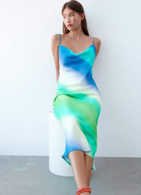 Imagen - El vestido satinado de Zara