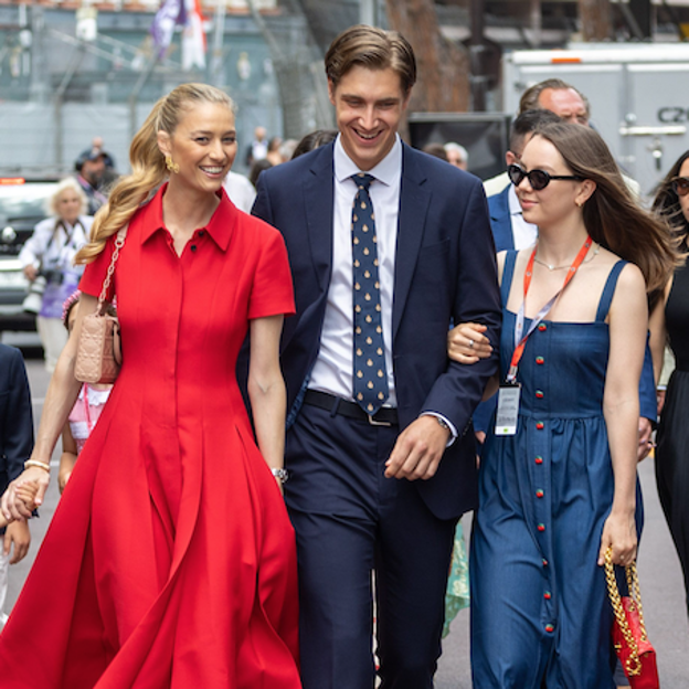 Pincha en la foto para ver las fotos más tiernas de Carolina de Mónaco y sus mejores looks. 