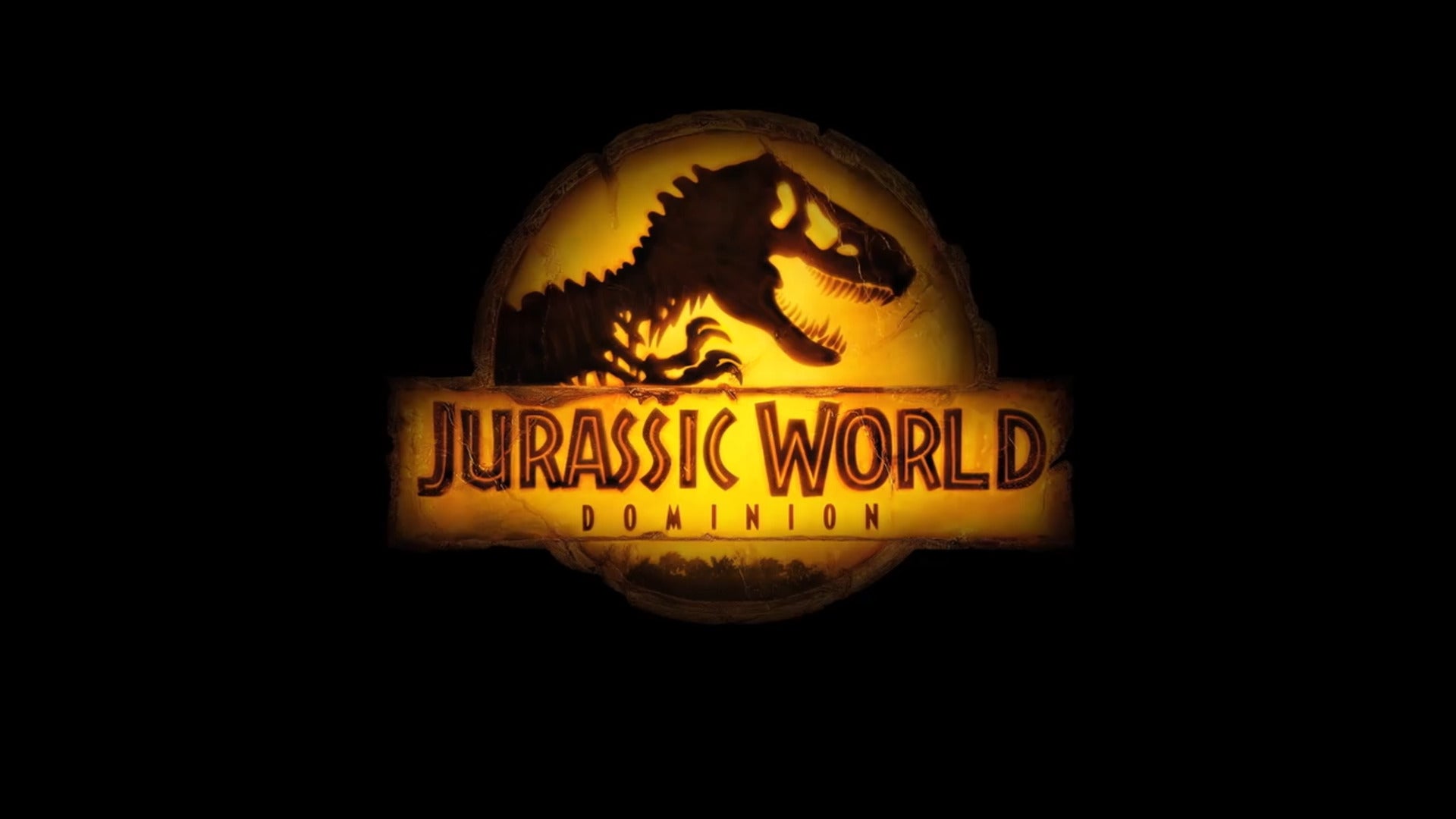 Laura Dern y Bryce Dallas Howard (Jurassic World: Dominion) nos recomiendan el mejor look para una crisis jurásica