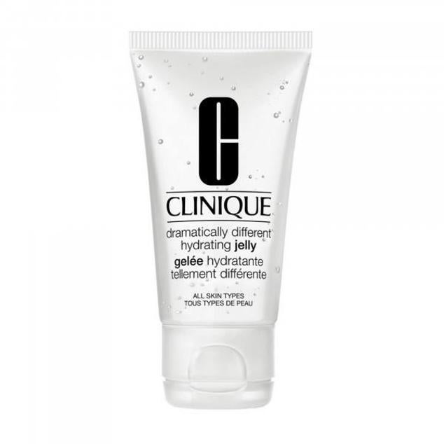 Un gel acuoso profundamente hidratante que fortalece la barrera cutánea y mejora su capacidad de recuperación. Gracias a su sensación de frescor, descongestiona y calma de inmediato, a la vez que tersa e ilumina la piel, la cual permanece hidratada y vital 24 horas por ingredientes como el ácido hialurónico, la glicerina y el pepino.