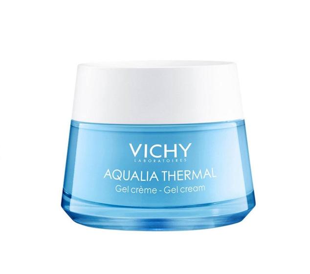 Este gel aporta una hidratación intensa y un efecto revitalizante a las pieles apagadas, fatigadas y secas mediante una fórmula compuesta por ácido hialurónico, agua mineralizante fortificante y azúcar vegetal manosa. Refuerza la barrera de hidratación durante 48 horas y libera la piel de los efectos del estrés y el clima.