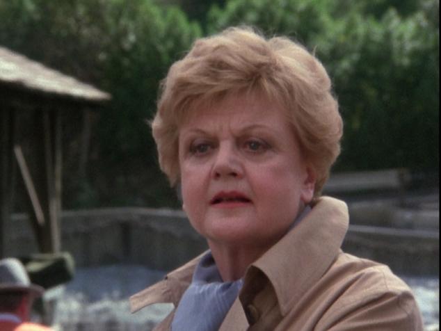 Para aquellos que sientan nostalgia o quieran ver como eran los detectives en los 80, Angela Lansbury siempre está al alcance de la mano, con sus 12 temporadas y sus más de 200 episodios. Ahora los casos, y el montaje, pueden producir cierto sonrojo, pero ver a Jessica Fletcher atrapando a todos los malos de Cabot Cove cuando nadie se lo pide es entrañable y mentalmente relajante. 