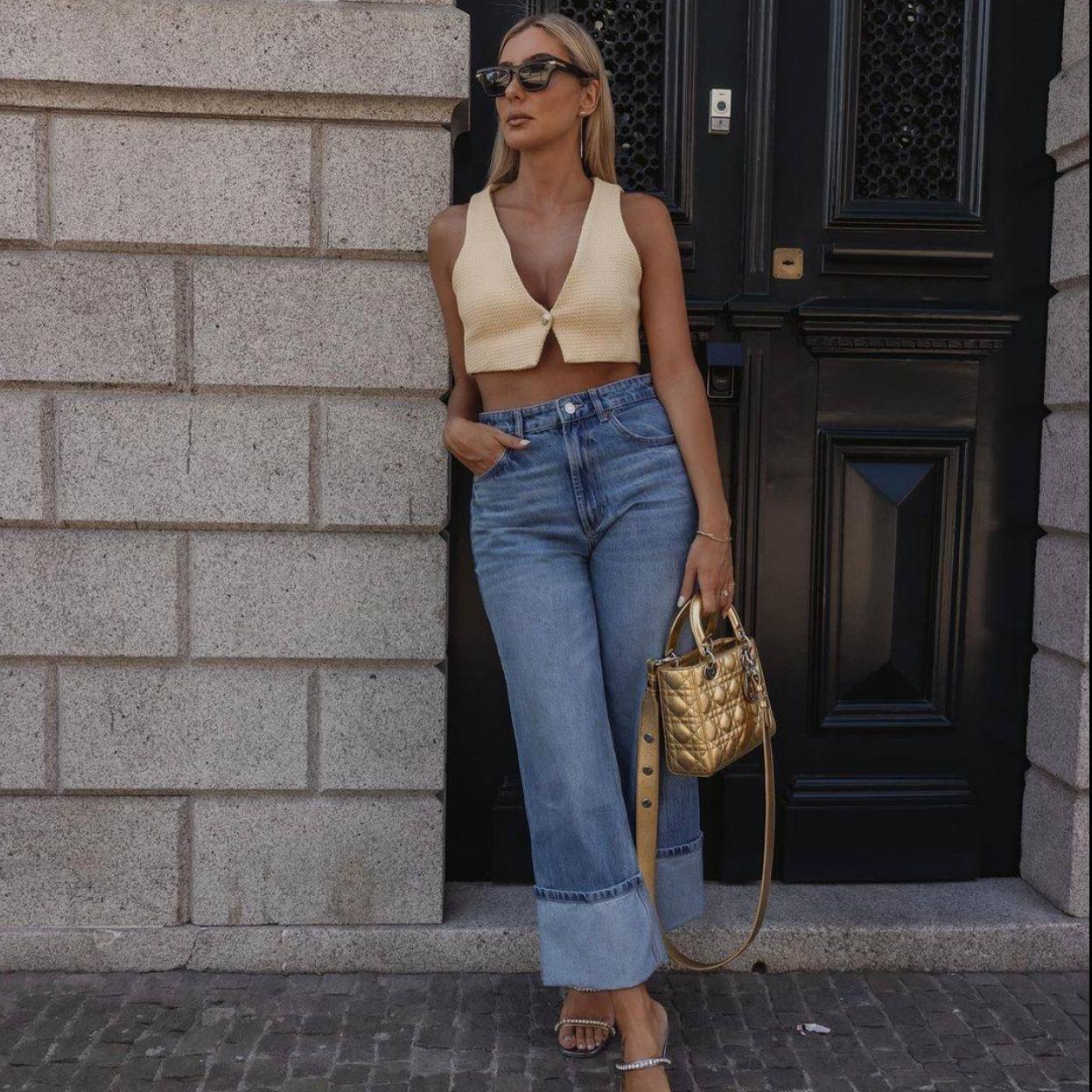 Pincha en la imagen para ver Los vaqueros cómodos que mejor sientan cuestan menos de 25 euros (y los tienes en H&M)