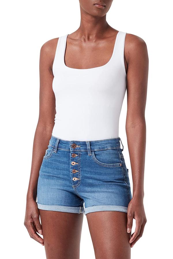 Pantalones cortos de cintura alta con cinco botones en el delantero y dobladillo exterior en el bajo en contraste.  Precio: 22,52 euros en Amazon .