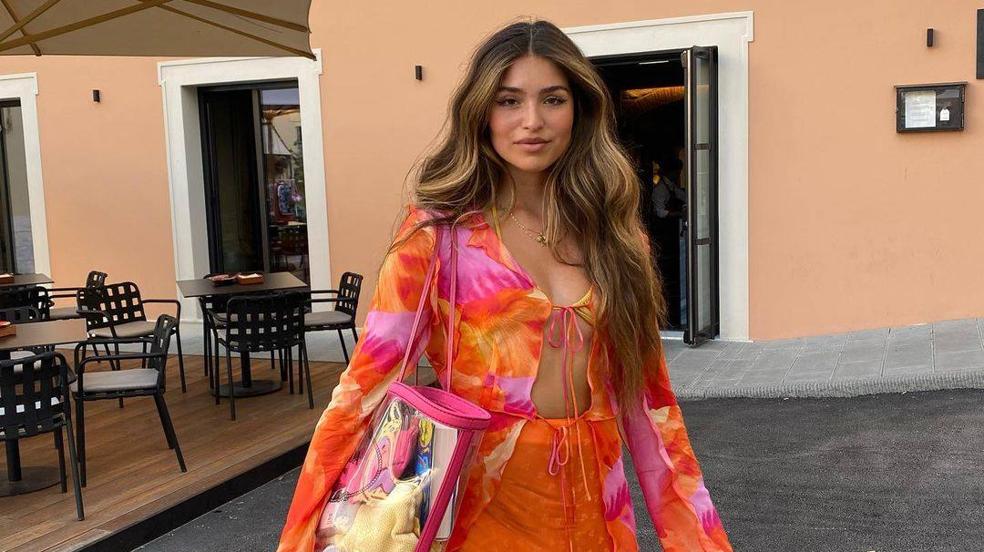 Los mejores champús secos que limpian, refrescan y aportan volumen al instante para presumir de una melena de anuncio todo el verano