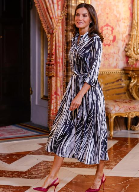 Imagen - La reina Letizia con un vestido camisero. / GTRES