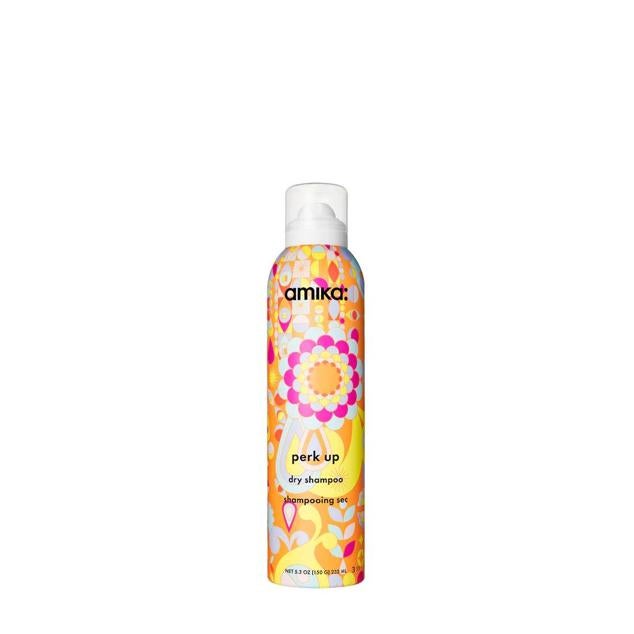 Limpia, desodoriza, energiza, refresca, alivia y voluminiza con este  champú seco  enriquecido con almidón de arroz natural para absorber el exceso de grasa en el cuero cabelludo y las raíces, al tiempo que agrega mucho cuerpo, movimiento, suavidad y luminosidad gracias a las bayas de espino amarillo. No deja residuo y revitaliza naturalmente el cabello, sin dañarlo.