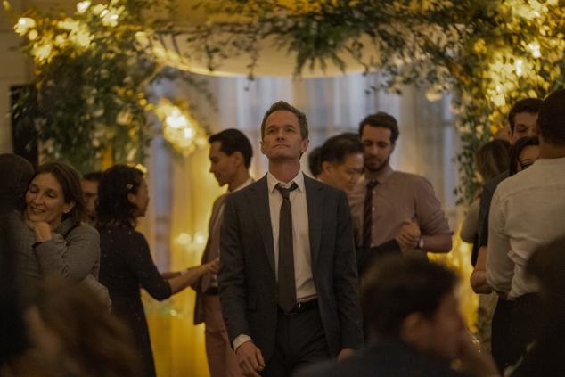 Neil Patrick Harris (Cómo conocí a vuestra madre) protagoniza esta serie de ocho episodios en la que interpreta a Michael, un hombre con una vida perfecta hasta que su marido le abandona después de 17 años. Ahora deberá enfrentarse a dos pesadillas, perder a la que creía su alma gemela y ser un hombre gay soltero de 40 años en Nueva York. Darren Star, creador de Emily in Paris y Sexo en Nueva York, es el responsable de esta comedia.