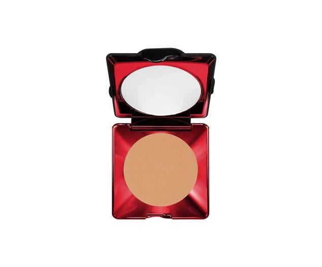 Lock-it Powder Foundation de KVD Beauty  proprociona un efecto poros difuminados. Cómpralo aquí