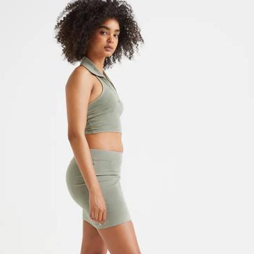 Imagen secundaria 1 - La falda está disponible en cinco colores