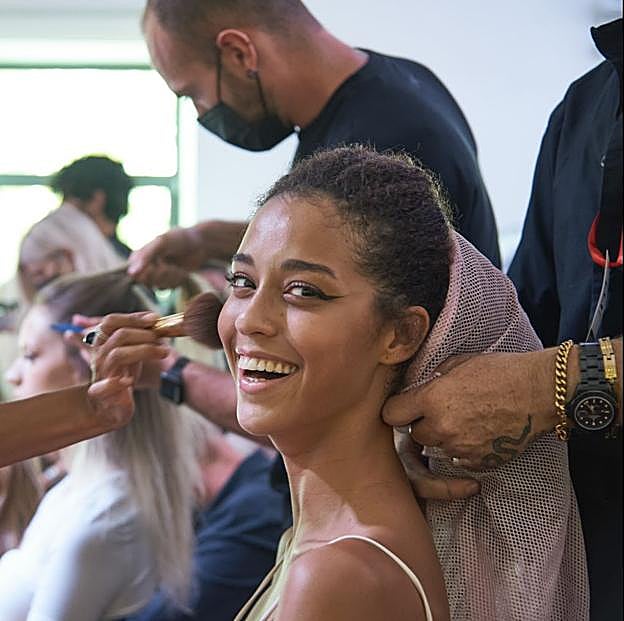 Peluquería digital: qué es, cómo funciona y cuántas hay en España