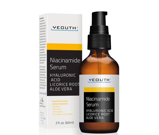 El Suero de Niacinamida de Yeouth combate las arrugas, las manchas y otros signos de la edad.  Cómpralo aquí