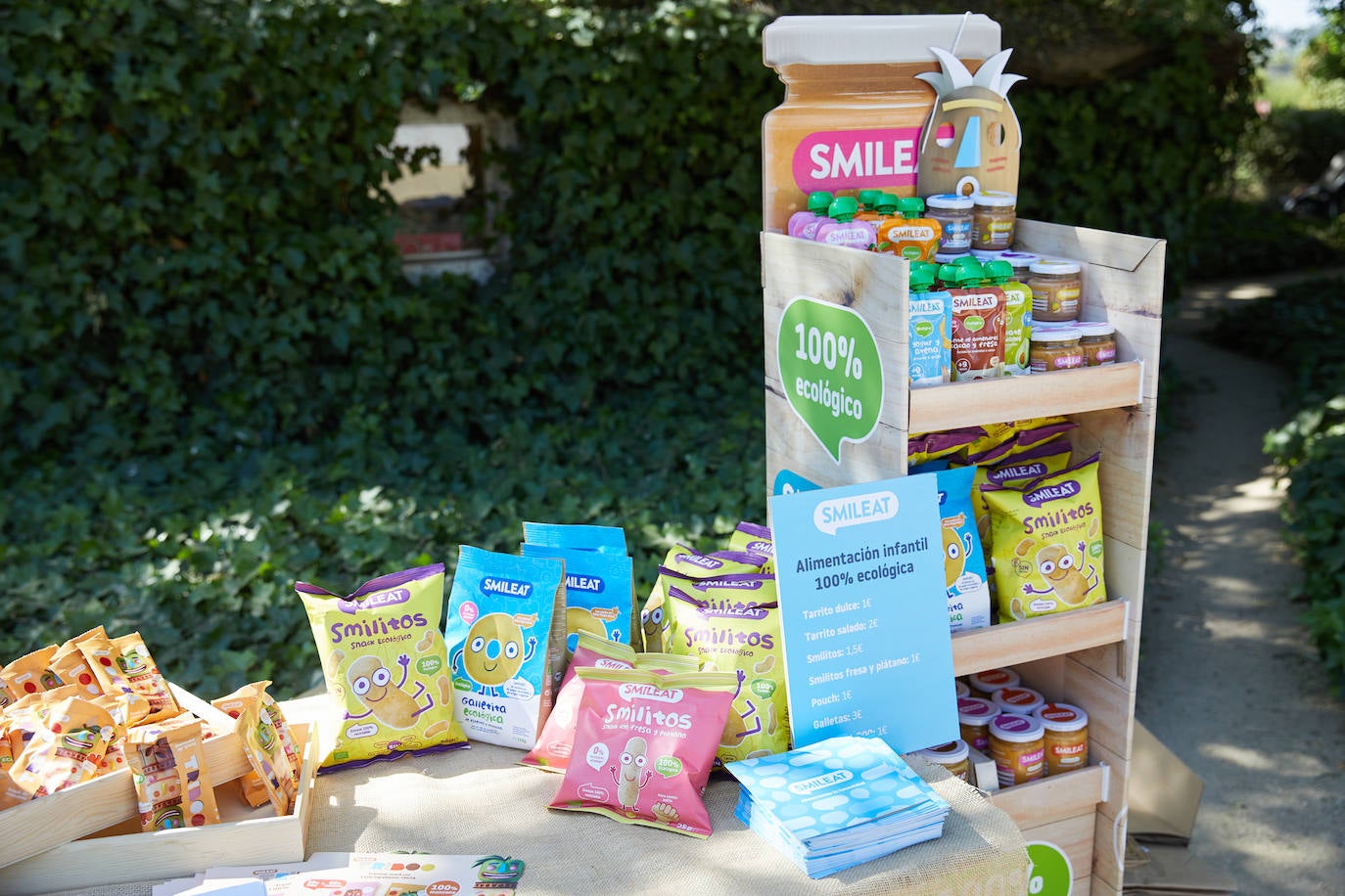 Snacks saludables para todos gracias a Smileat, en cuyo stand los pequeños pudieron realizar también un taller de papiroflexia.