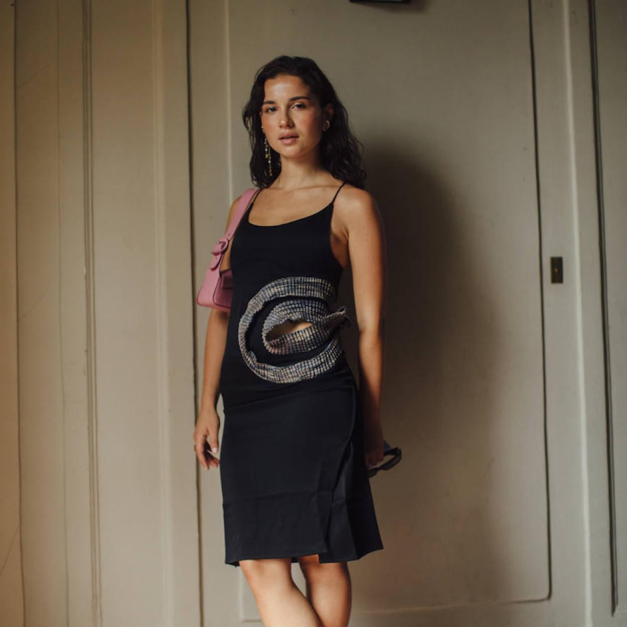 Pincha en la foto para ver los vestidos de estampado floral que lo tienen todo: fresquitos, cómodos y rejuvenecedores