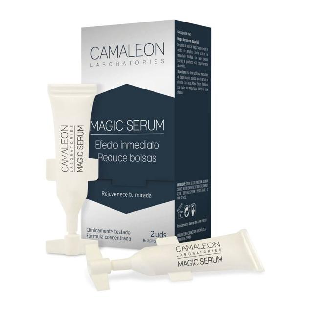 El Magic Serum de Camaleon Laboratories es una verdadera solución mágica para la corrección inmediata de los signos visibles del envejecimiento y la fatiga. Tiene un efecto tensor flash que levanta y alisa la piel, disminuyendo las arrugas, bolsas, signos de cansancio y descolgamiento. Todo, gracias a la alta eficacia de la mezcla del hexapéptido argireline, reductor de las contracciones musculares, y los activos minerales. Cómpralo aquí