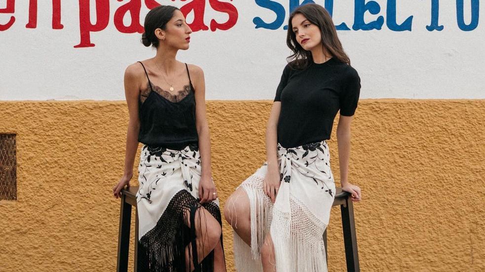 Las faldas con flecos serán tu prenda más versátil este otoño