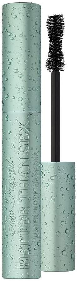 La máscara de pestañas icónica de la marca, Better than sex, cuenta con una versión waterproof que resiste a todo. El cepillo tiene forma de reloj de arena, para llegar a todas las pestañas y su fórmula, enriquecida con colágeno, alarga las pestañas con un volumen impactante. (30,99 euros) 