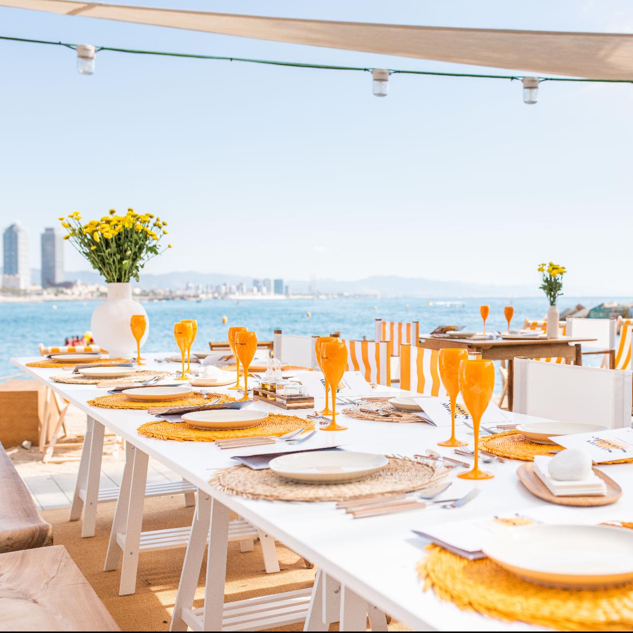 Escápate a Barcelona y descubre la nueva terraza de Veuve Clicquot.