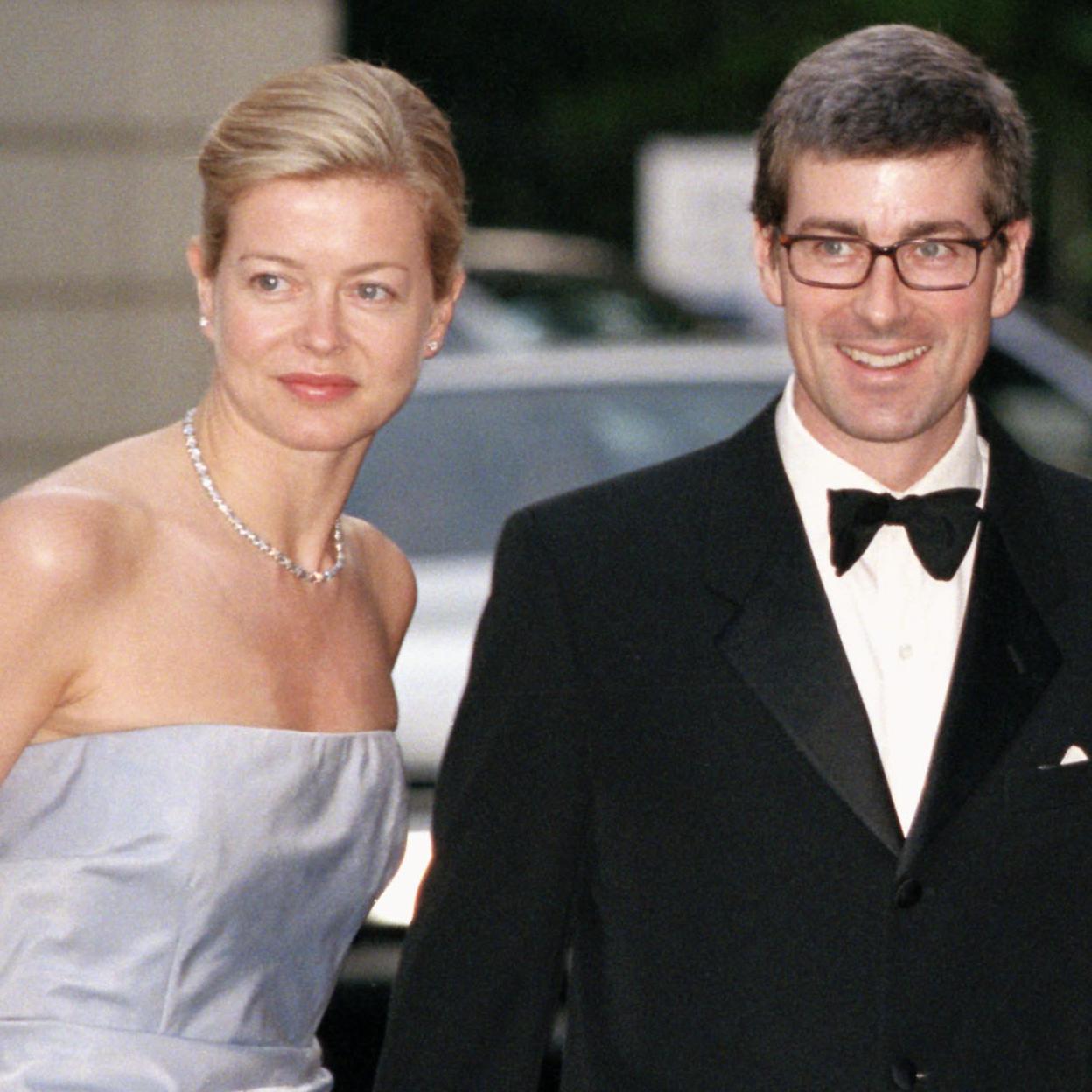 Lady Helen Taylor con su esposo, Timothy Taylor. 