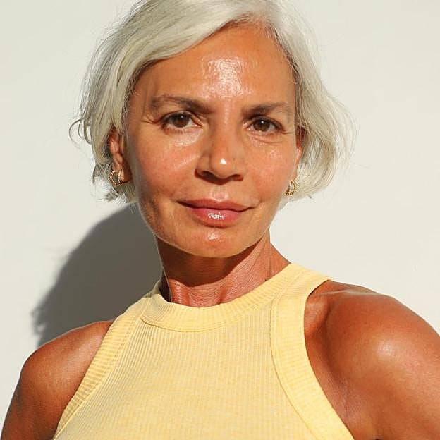 La esencia con ingredientes fermentados para pieles maduras: reduce arrugas, líneas de expresión e hidrata