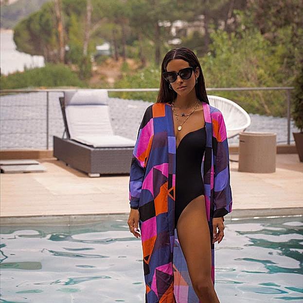 Ni Zara ni H&M: los kimonos más cómodos y bonitos para tus looks playeros son de Desigual