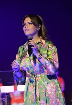 Imagen secundaria 2 - El vestido camisero de Zara de Camille Gottlieb, la hija de Estefanía de Mónaco, que le coloca entre las royal mejor vestidas