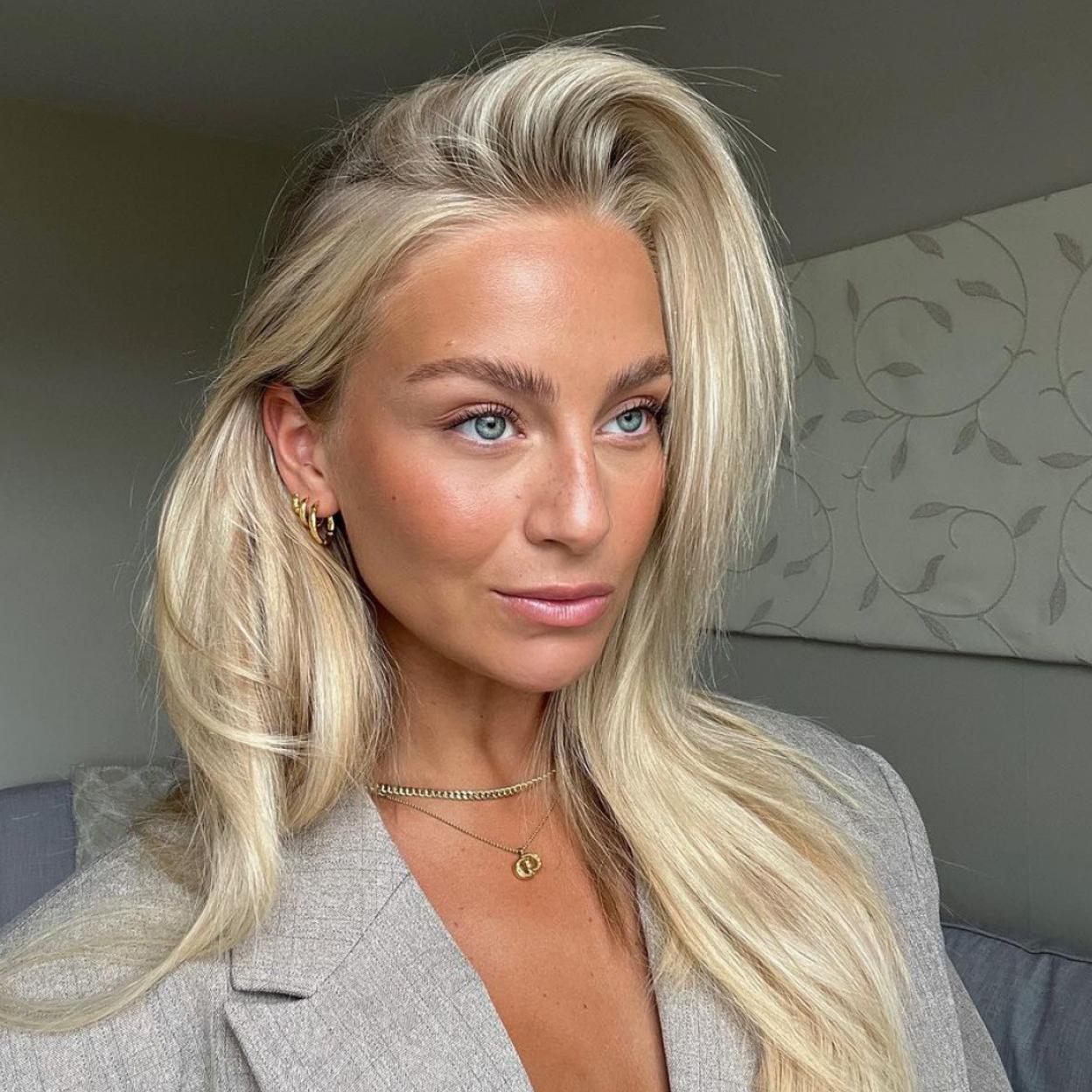 Así es cómo debes cuidar el cabello antes, durante y después de ir a la playa para que no se encrespe