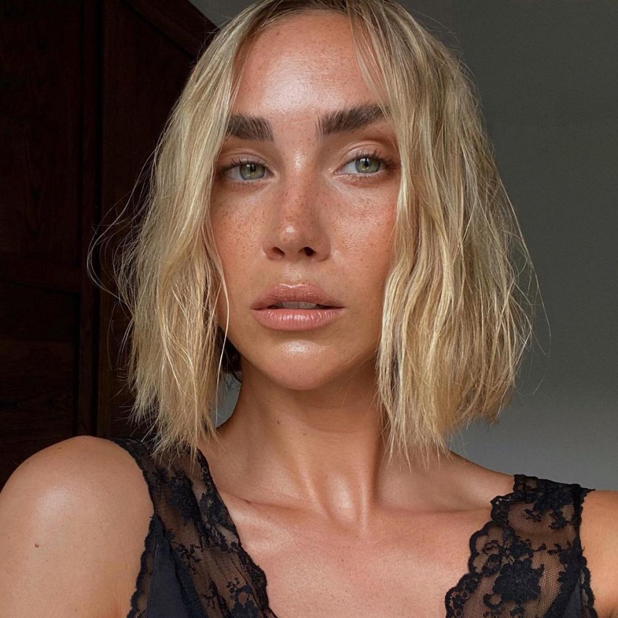 Las prebases iluminadoras perfecta para darle un efecto glow a tu piel