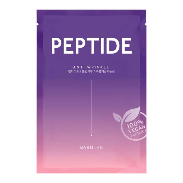 The Clean Vegan Peptide Mask de Barulab devuelve la elasticidad, alisa arrugas, reafirma y revitaliza a través de los péptidos derivados de plantas. También contiene raíz de regaliz iluminadora, jengibre y romero energizante, adenosina promotora del colágeno y aceite de árbol del té calmante, para un tratamiento completo que mejora la apariencia al instante.