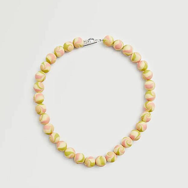 Imagen principal - Los collares de Mango, Parfois y Zara