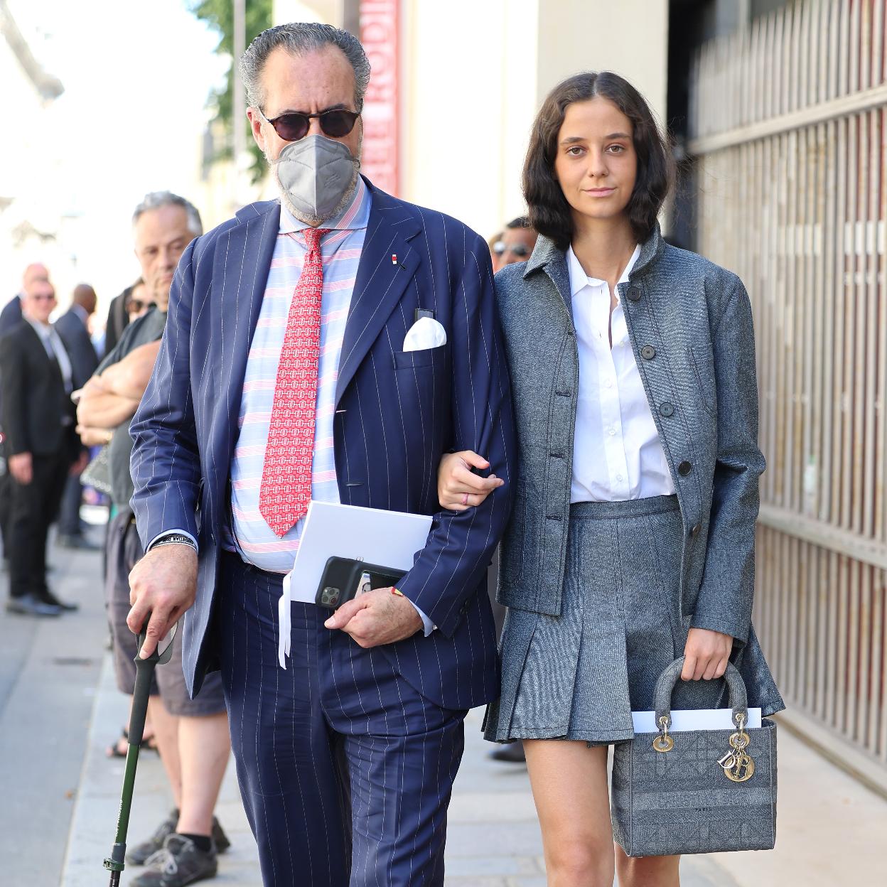 Jaime de Marichalar con Victoria Federica, vestida de cabeza a pies de la firma francesa favorita del ex duque de Lugo. 