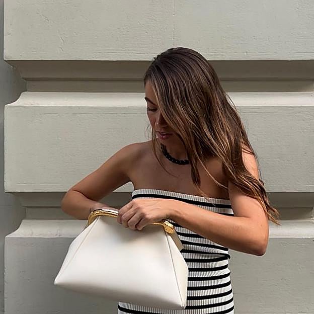 Hemos encontrado en Massimo Dutti el vestido con estampado de rayas favorito de las influencers 