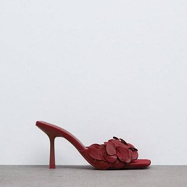 Zapato imitación de lujo de Zara