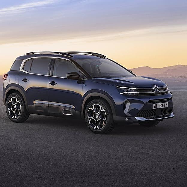 Imagen principal - C5 AIRCROSS HYBRID, Ë-C4 ELÉCTRICO Y Ë-SPACETOURER