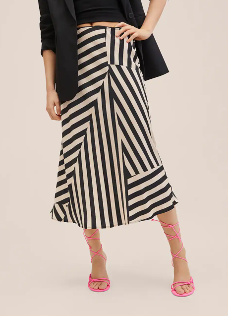 Imagen - La falda midi de Mango.