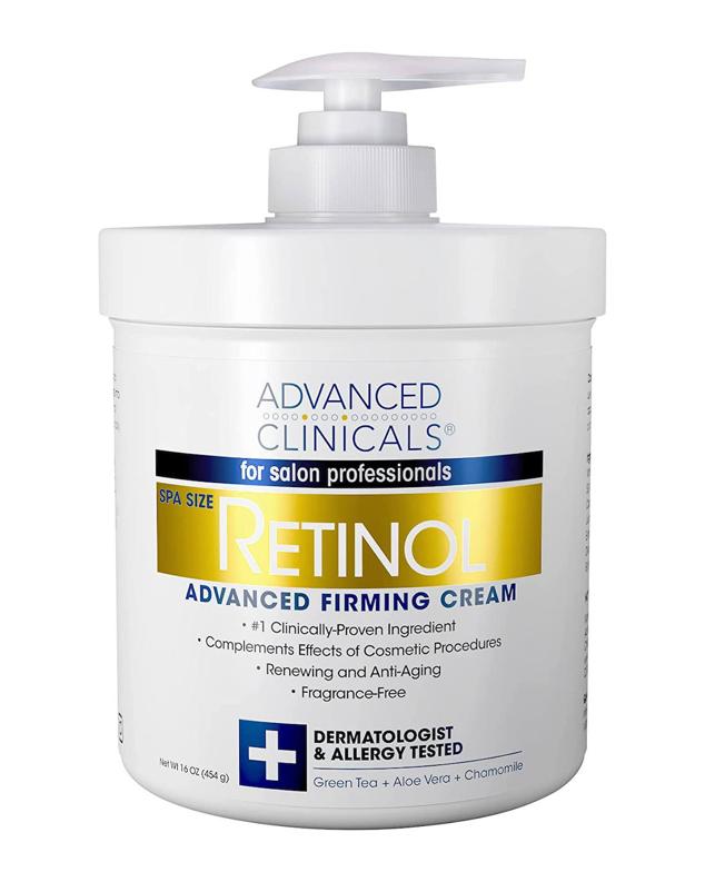 La Retinol Cream de Advanced Clinicals está enriquecida con té verde, aloe vera y camomila.  Cómpralo aquí