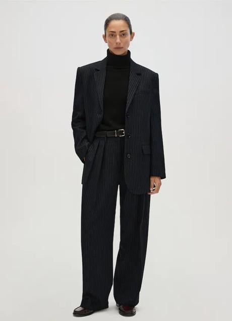 Imagen - Americana estampada de Mango, 99,99€.