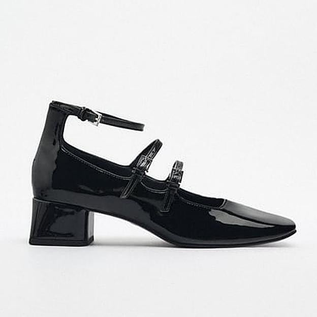 Zara ya tiene una nueva versión de los zapatos Mary Jane.