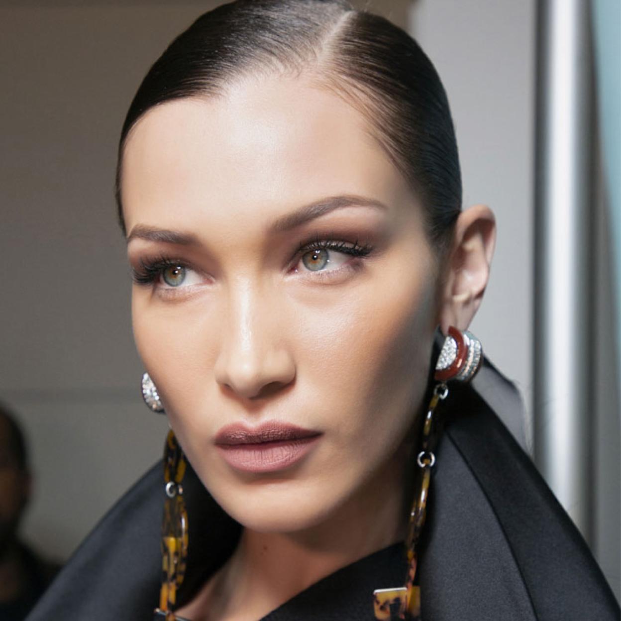 El contorno de ojos es un imprescindible en cualquier rutina de belleza.