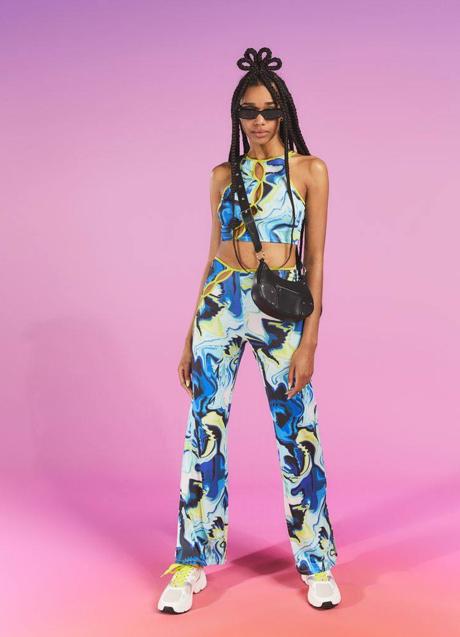 Imagen - El pantalón estampado cuesta 19,99 euros