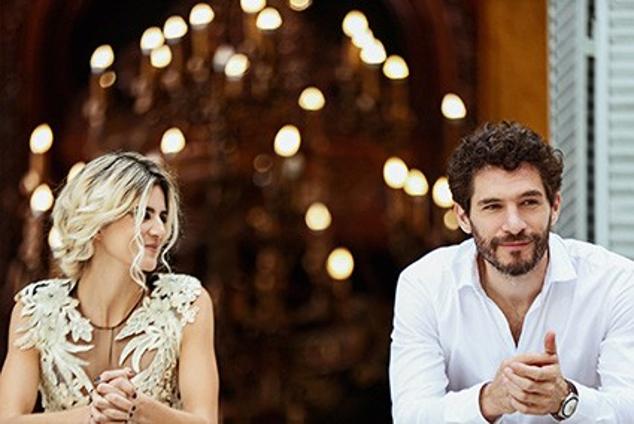 Clara Lago protagoniza esta producción rodada en Buenos Aires y Madrid en la que interpreta a una joven millonaria que parece tenerlo todo hasta que fallece su padre. Es entonces cuando debe regresar a la capital argentina, su lugar de origen, y enfrentarse a un legado que incluye el negocio familiar, la rivalidad con sus dos hermanos y el descubrimiento de facetas de su padre que desconocía. Junto a Lago, en Limbo participan Mike Amigorena, Esteban Pérez, Rebeca Roldán y Enrique Piñeyro en el papel del padre de la protagonista. Michel Noher, en la foto, al que recientemente hemos visto en La Unidad, y Carmen Maura, son algunos de los personajes episódicos de este drama compuesto por 10 episodios. 