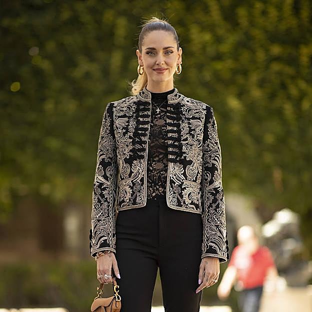 Sfera tiene las chaquetas perfectas para el otoño: ponibles y favorecedoras