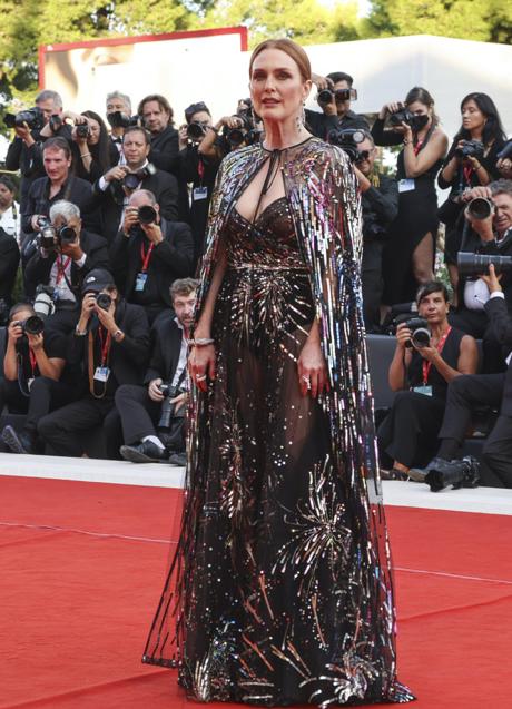 Imagen - Julianne Moore en la alfombra roja de Venecia. Foto: Gtres.