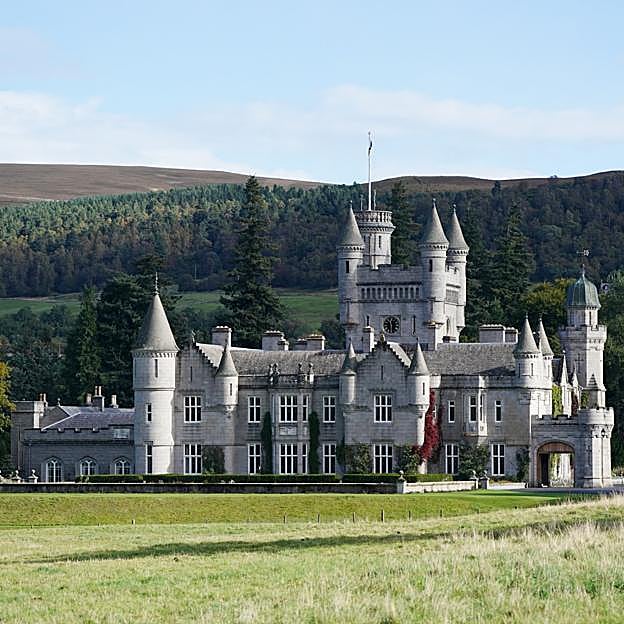 Vista general del Castillo de Balmoral, en Escocia.